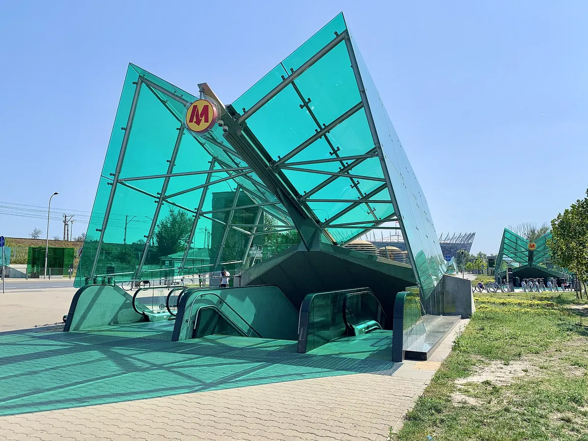 Metro M2 — tylko skraj dzielnicy