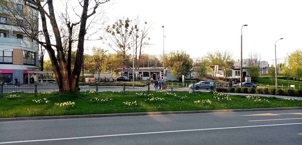 Komunikacja — kolej zamiast metra