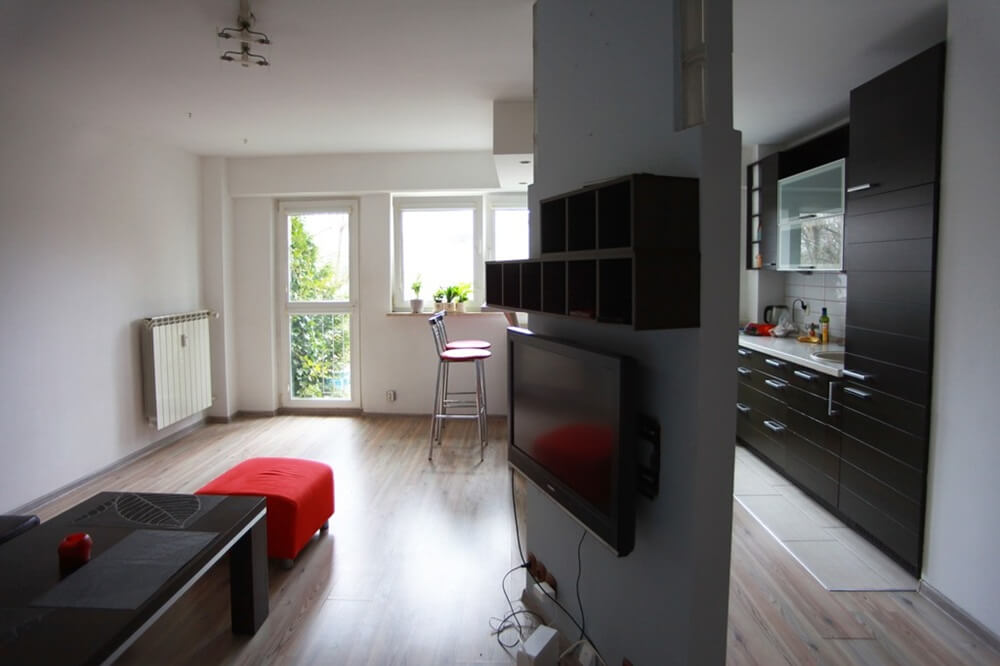 Salon z otwartą kuchnią